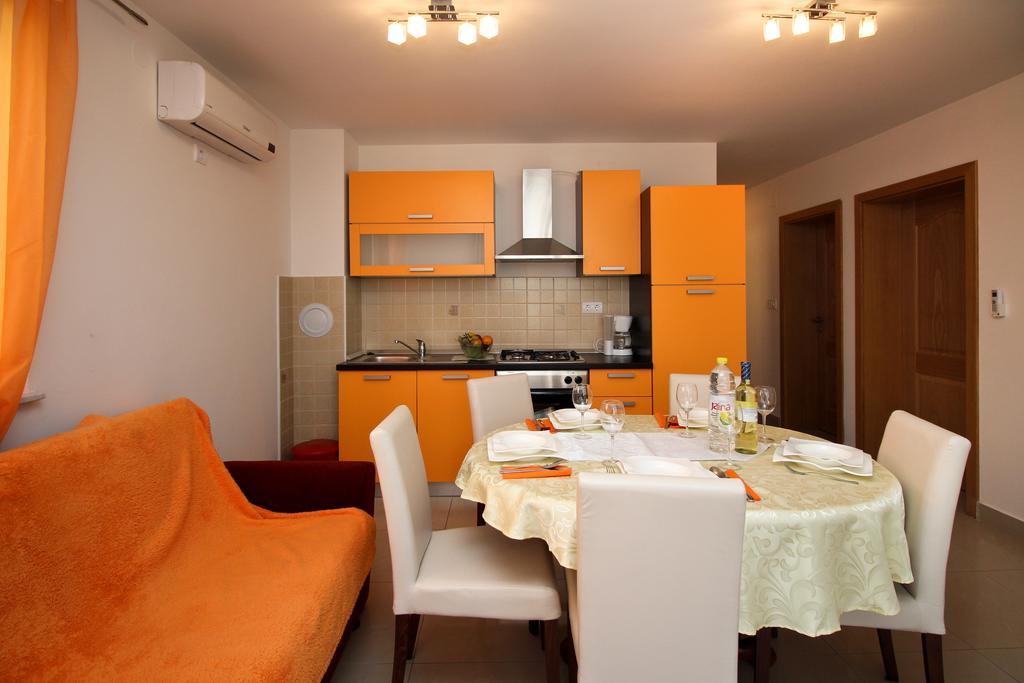 Apartments Koritnik Punat Room photo